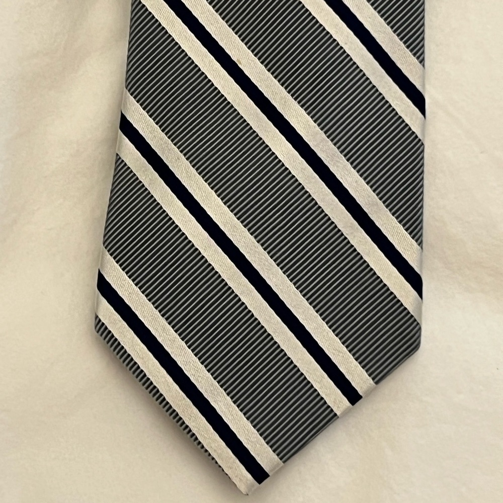 Ralph Lauren stripe silver and navy tie. Excellent condition.